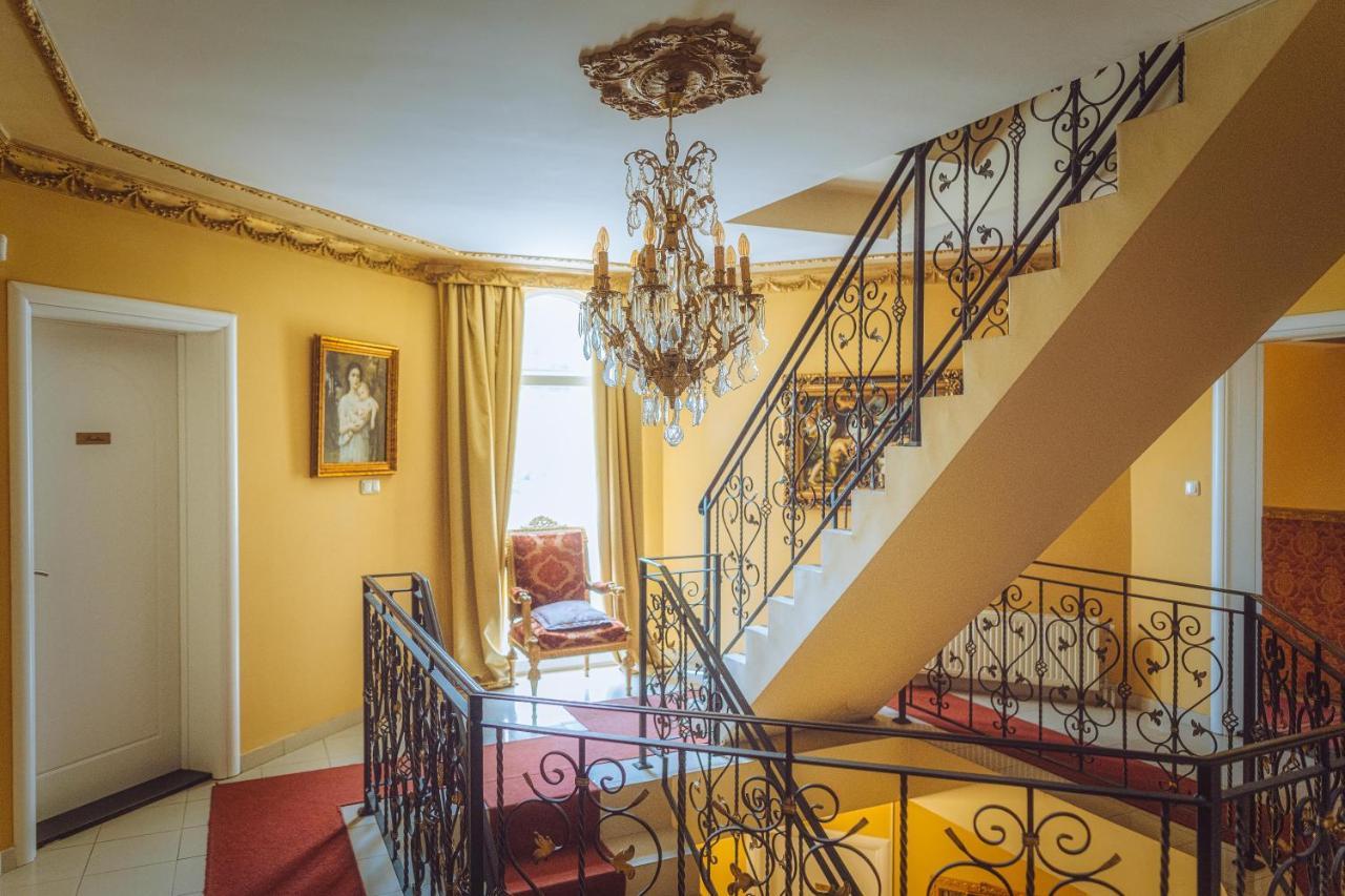 Vila Rococo Beograd Ngoại thất bức ảnh