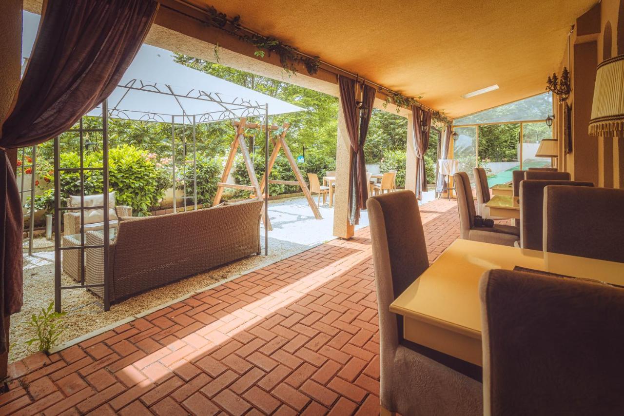 Vila Rococo Beograd Ngoại thất bức ảnh
