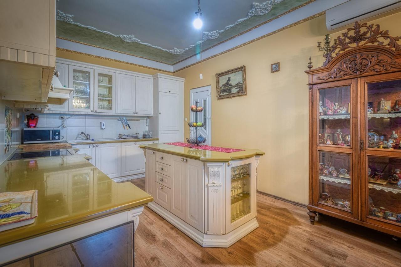 Vila Rococo Beograd Ngoại thất bức ảnh